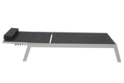 VILLANA 2er-Set Sonnenliegen, Silber/schwarz, Alu/Textil, 198x66x32cm, Mit Beistelltisch 45x45cm 25 VILLANA 2er-Set Sonnenliegen, Silber/schwarz, Alu/Textil, 198x66x32cm, Mit Beistelltisch 45x45cm -Kettler Verkaufsgeschäft 13 13886.jpg