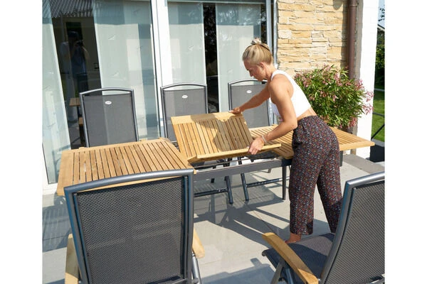 HARTMAN Silencio Ausziehtisch, Xerix/natur, Alu/Teak, 160/220x90cm, Butterfly-Auszug, FSC Teak 6 HARTMAN Silencio Ausziehtisch, Xerix/natur, Alu/Teak, 160/220x90cm, Butterfly-Auszug, FSC Teak – Bild 6