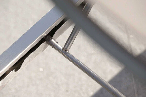 STERN Allround Rollenliege, Silbergrau, Edelstahl/Textil, 200x71x38 Cm, Verstellbare Rückenlehne 3 STERN Allround Rollenliege, Silbergrau, Edelstahl/Textil, 200x71x38 Cm, Verstellbare Rückenlehne – Bild 3