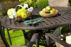 HARTMAN Palermo Esstisch, Bronze, Alu-Guss, Ø120cm -Kettler Verkaufsgeschäft 3 16434.jpg