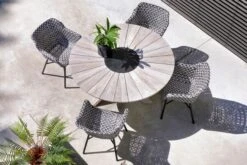 HARTMAN Provence Crossleg Esstisch, Light Grey, Teakholz, Ø150cm, Inkl. Granitinlay Ø50cm 9 HARTMAN Provence Crossleg Esstisch, Light Grey, Teakholz, Ø150cm, Inkl. Granitinlay Ø50cm -Kettler Verkaufsgeschäft 4 17476.jpg