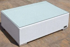 OUTFLEXX Kaffeetisch, Weiß, Polyrattan, 95x65cm, Inkl. Glasplatte 11 OUTFLEXX Kaffeetisch, Weiß, Polyrattan, 95x65cm, Inkl. Glasplatte -Kettler Verkaufsgeschäft 6 2511 9.jpg