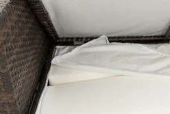 OUTFLEXX 2-Sitzer Ecksofa, Braun Marmoriert, Polyrattan, 145 X 85 X 70 Cm, Wasserfeste Kissenbox, Armlehne Re. -Kettler Verkaufsgeschäft 7 15734 4 BOX.jpg