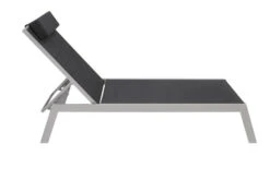 VILLANA 2er-Set Sonnenliegen, Silber/schwarz, Alu/Textil, 198x66x32cm, Mit Beistelltisch 45x45cm 21 VILLANA 2er-Set Sonnenliegen, Silber/schwarz, Alu/Textil, 198x66x32cm, Mit Beistelltisch 45x45cm -Kettler Verkaufsgeschäft 9 13886.jpg